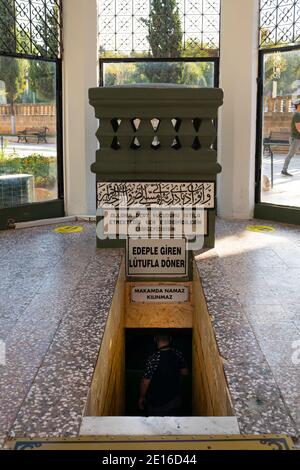 Sanli Urfa, Turkey: September 12 2020: Cave for Prophet Eyyub (Sabir Makami) Stock Photo