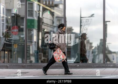 Brighton, January 5th 2021: The first day after the Prime Minister's announcement of a Tier 5 Lockdown throughout the UK led to Brighton's normally-busy streets being almost deserted this morning Credit: Andrew Hasson/Alamy Live News Stock Photo