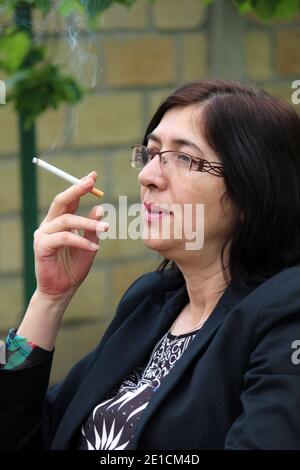 female politicians who smoke cigarettes and the lead actress had never smoked before! World leaders bond as Italian