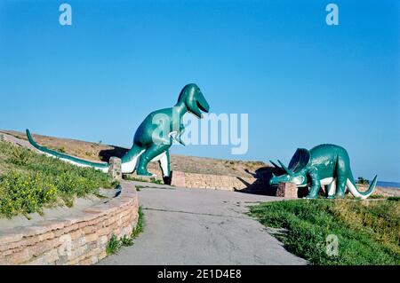 Tyrannosaurus and Triceratops, Dinosaur Park, Rapid City, South Dakota, USA, John Margolies Roadside America Photograph Archive, 1987 Stock Photo