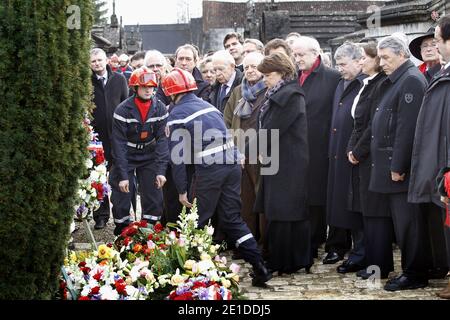 Bertrand Delanoe, Pierre Berge, Jack Lang, Hubert Vedrine, French Socialist leader and president of the Poitou-Charente Regional Council, Segolene Royal, son of Francois Mitterrand, Gilbert Mitterrand, French First secretary of Socialist Party and Lille’s Mayor Martine Aubry are pictured during ceremony marking the 15th anniversary of Francois Mitterrand’s death in Jarnac, southwestern France, on January 8, 2011. Photo by Patrick Bernard/ABACAPRESS.COM Stock Photo