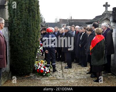 Bertrand Delanoe, Jack Lang, Pierre Berge, Hubert Vedrine, French Socialist leader and president of the Poitou-Charente Regional Council, Segolene Royal, son of Francois Mitterrand, Gilbert Mitterrand, daughter of Francois Mitterrand Mazarine Pingeot, French First secretary of Socialist Party and Lille’s Mayor Martine Aubry are pictured during ceremony marking the 15th anniversary of Francois Mitterrand’s death in Jarnac, southwestern France, on January 8, 2011. Photo by Patrick Bernard/ABACAPRESS.COM Stock Photo