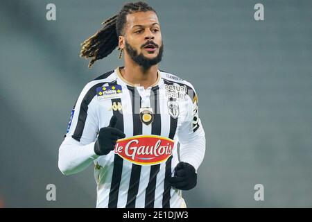 LILLE, FRANCE - JANUARY 6: Lois Diony of Angers SCO during the Ligue 1 match between Lille OSC and Angers SCO at Stade Pierre Mauroy on January 6, 2021 in Lille, France (Photo by Jeroen Meuwsen/BSR Agency/Alamy Live News)*** Local Caption *** Lois Diony