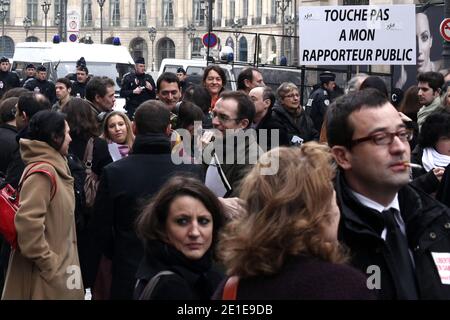 Gathering and strike of the administrative magistrates in front of the ministry for Justice, place Vendome, in Paris, France, on February, 09, 2011. Photo by Stephane Lemouton/ABACAPRESS.COM Stock Photo