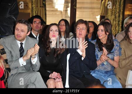 Stella McCartney husband's Alasdhair Willis, Liv Tyler, Paul McCartney and Nancy Shevel attending the Stella McCartney Ready-To-Wear Fall-Winter 2011-2012 fashion show at the Opera Garnier in Paris, France on March 7, 2011, as part of the Paris Fashion Week. Photo by Frederic Nebinger/ABACAPRESS.COM Stock Photo