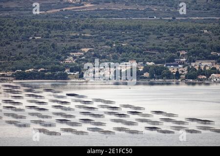 Sete, France.19th Aug,2019. View of The Thau lagoon with shellfish farming in Sete in France. Stock Photo