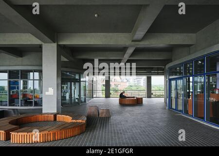 National Taitung University Library and Information Centre in Taitung, Taiwan, on a campus located between mountains and sea. Stock Photo