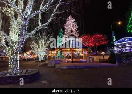 Town square with Christmas lights in Leavenworth, Washington Stock Photo