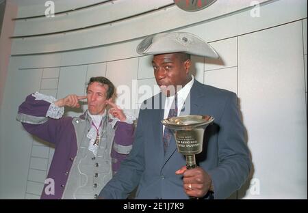 Frank Bruno opens a new Ladbrokes in Birmingham city centre in July 1990 as he takes over the part from the Town Cryer Stock Photo