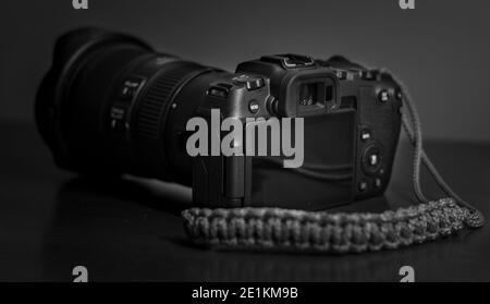 Canon RP with a Canon EF 16-35mm f/4 L IS USM Lens (Black and White) Stock Photo