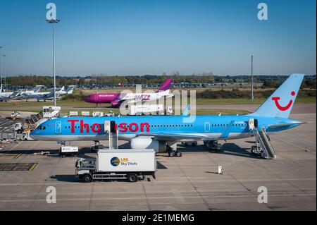 Thomson Airways Boeing 757-200 waiting on the apron at Luton Airport, Bedfordshire, England. Stock Photo