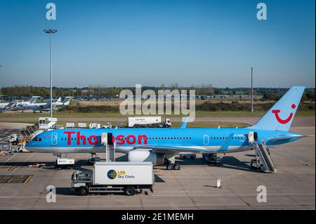 Thomson Airways Boeing 757-200 waiting on the apron at Luton Airport, Bedfordshire, England. Stock Photo