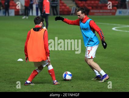 Charlton Athletic's Liam Millar (right) warming up before the Sky Bet League One match at The Valley, London. Stock Photo