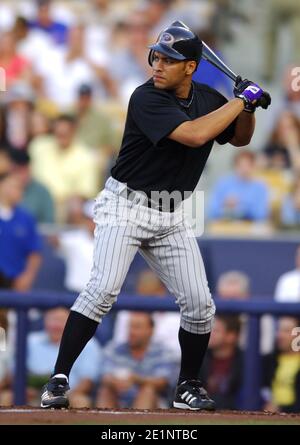 25 Arizona Diamondbacks Jose Cruz Jr Photos & High Res Pictures