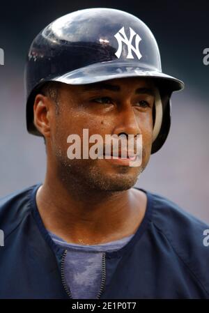 Bernie Williams, a New York Yankees baseball player from Puerto Rico, leads  young players in a warm up exercise at a baseball clinic in Caracas,  Venezuela, Saturday, Feb. 12, 2005. (AP Photo/Leslie