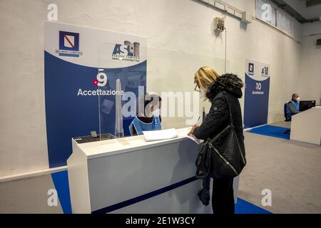 Naples, Italy. 09th Jan, 2021. The vaccination campaign in the Covid-19 Vaccine Center of ASL Napoli 1 Centro at the Mostra d'Oltremare in Naples, Italy on January 9, 2021. Second day of the vaccination campaign, fifteen stations for the administration of Pfizer Bhiontech vaccine. (Photo by Alessandro Barone/Pacific Press/Sipa USA) Credit: Sipa USA/Alamy Live News Stock Photo