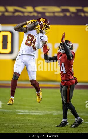 Tampa Bay Buccaneers cornerback Carlton Davis (24) lines up during a NFL  divisional playoff football game between the Los Angeles Rams and Tampa Bay  Buccaneers, Sunday, January 23, 2022 in Tampa, Fla. (