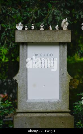 Grab, Guido Westerwelle, Melaten-Friedhof, Aachener Strasse, Lindenthal, Koeln, Nordrhein-Westfalen, Deutschland