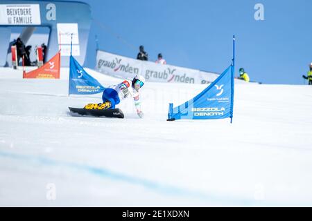 Scuol, Schweiz. 09th Jan, 2021. 09.01.2021, Scuol, Alpin Worldcup, FIS Snowboard Alpin Worldcup Scuol, CORATTI Edwin (ITA) Credit: SPP Sport Press Photo. /Alamy Live News Stock Photo