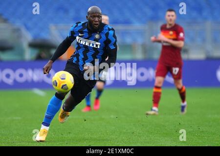 Rome, Italy. 10th Jan, 2021. Romelu Lukaku of Internazionale in action during the Italian championship Serie A football match between AS Roma and FC Internazionale on January 10, 2021 at Stadio Olimpico in Rome, Italy - Photo Federico Proietti/DPPI/LM Credit: Gruppo Editoriale LiveMedia/Alamy Live News Stock Photo