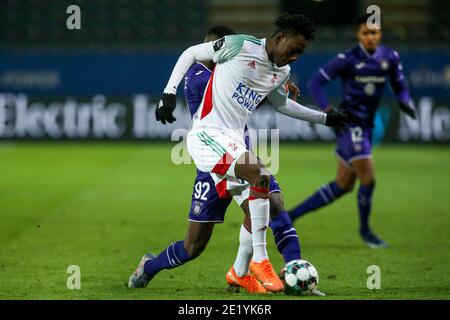 LEUVEN, BELGIUM - JANUARY 10: L-R: Kamal Sowah of OH Leuven during the Pro League match between OH Leuven and RSC Anderlecht at Eneco Stadium on Janua Stock Photo