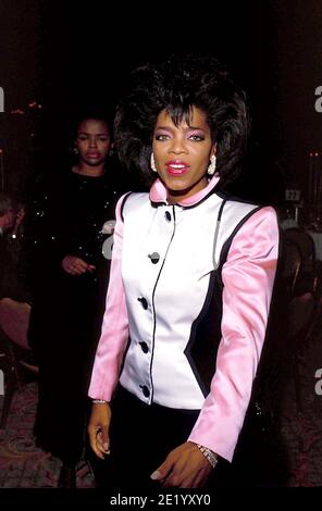 Oprah Winfrey  1988 F7227 Credit: Ralph Dominguez/MediaPunch Stock Photo