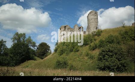 Horizontal shot of the Clun Castle Shropshire, UK in summer Stock Photo