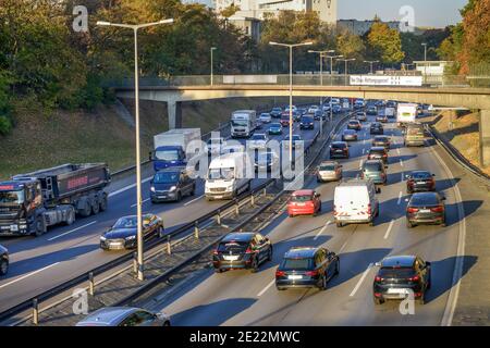 Stadtautobahn A 100, Wilmersdorf, Berlin, Deutschland Stock Photo