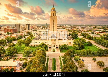 Lincoln skyline and Nebraska State Capitol Stock Photo