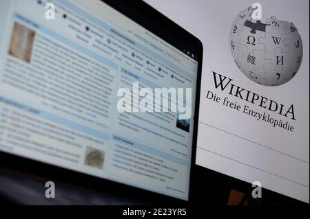 Stuttgart, Germany. 11th Jan, 2021. The start page with the logo of the German-language Internet encyclopedia Wikipedia is displayed on a monitor. The main page can be seen in the foreground. The project was founded on January 15, 2001. Credit: Sebastian Gollnow/dpa/Alamy Live News Stock Photo