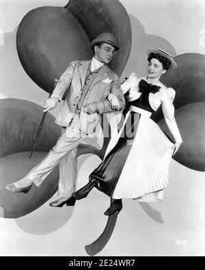 JAMES CAGNEY as George M. Cohan and JOAN LESLIE as Mary Cohan in YANKEE DOODLE DANDY 1942 director MICHAEL CURTIZ Warner Bros. Stock Photo