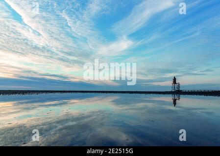 Wadden Sea with the Lighthouse Obereversand, Dorum-Neufeld, Lower Saxony, Germany, Europe Stock Photo