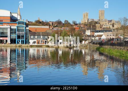 Brayford water with Lincoln cathedral at the top of steep hill on a sunny autumn day. Lincoln. Lincolnshire, Stock Photo