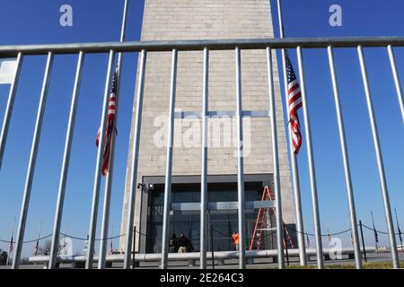 January 12, 2021, Washington, District of Columbia, USA: National Park Service closed public tours of the Washington Monument until Jan 24 due to credible threats to visitors and park resources, today on January 12, 2021 at National Mall  in Washington DC, USA. (Credit Image: © Lenin Nolly/ZUMA Wire) Stock Photo