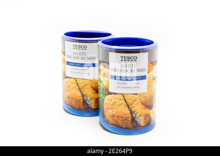 Irvine, Scotland, UK - January 09, 2021: Two cardboard tubs of Tesco branded white breadcrumbs in recyclable packaging and plastic top. Stock Photo