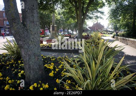 Prestwick Cross, Prestwick, Ayrshire, Scotland,  UK Gardens and war memorial Stock Photo