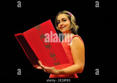 Letti Laubies lors du filage presse de la piece de theatre de Remi Viallet 'Un cafe l'addition' au Theatre Rive Gauche mise en scene de Manon Guillemin, a Paris, France, le 9 September,2011. Photo Thierry Plessis/ABACAPRESS.COM Stock Photo