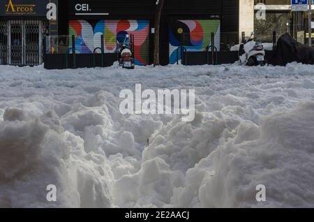 Madrid, Spain. 10 th January 2021. View of the snow in Chamberi quarter after the snow storm. Credit: Enrique Davó. Stock Photo