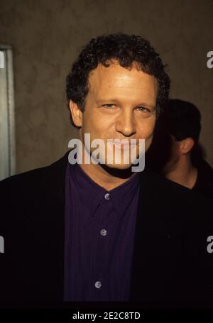 Albert Brooks 1991 Credit: Ralph Dominguez/MediaPunch Stock Photo - Alamy