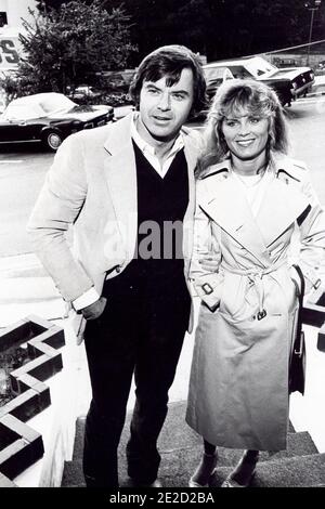 ROBERT URICH with wife Heather MenziesCredit: Ralph Dominguez/MediaPunch Stock Photo