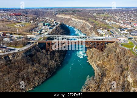 Michigan Central Railway Bridge, Great Gorge Railway Trail and the Lower Steel Arch Bridge between Canada and the United States Stock Photo