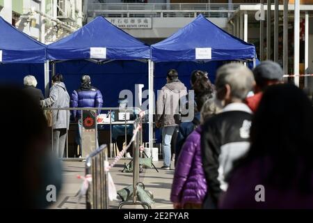 Hongkong, China. 13th Jan, 2021. All the residents in Ping Shek Estate have to take the nucleic acid testing as the COVID-19 virus is found in their sanitary sewage in Hongkong, China on 13th January, 2021.(Photo by TPG/cnsphotos) Credit: TopPhoto/Alamy Live News Stock Photo