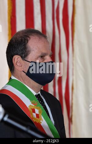 Napoli, Italia. 14th Jan, 2021. il sindaco di Gaeta Cosmo Mitrano durante 50Â° anno della USS Mount Whitney, News in Napoli, Italia, 14 gennaio 2021 Credit: Independent Photo Agency/Alamy Live News Stock Photo