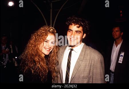 Kelly Preston And George Clooney 1994 Credit: Ralph Dominguez