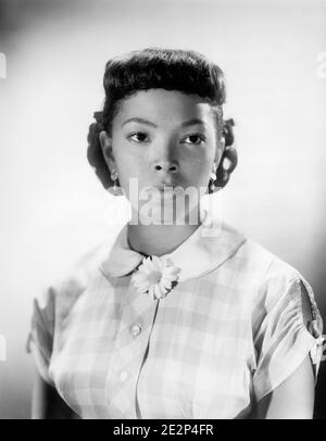 Olga James, Head and Shoulders Publicity Portrait for the Film, 'Carmen Jones', 20th Century-Fox, 1954 Stock Photo