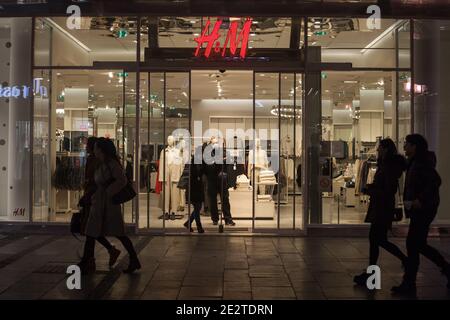 H and m serbia hotsell