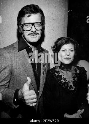 Robert Goulet And Vera Novak Credit: Ralph Dominguez/MediaPunch Stock ...