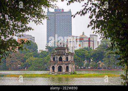 19th century Turtle Tower / Tortoise Tower in the middle of Hoan Kiem Lake / Sword Lake in central Hanoi, Vietnam Stock Photo