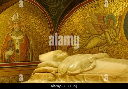 希少　The Tombs of St. Peter & St. Paul 希少 The Tombs of St. Peter & St. Paul 希少 The Tombs of St