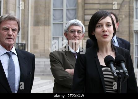 French academic Clotilde Reiss speaks to journalists as leaves the Elysee Palace in Paris, with French Foreign Affairs minister Bernard Kouchner, French ambassador to Iran Bernard Poletti and her father Remi Reiss (R), after being received by French President Nicolas Sarkozy after her return from Teheran, on May 16, 2010. Reiss, who had been arrested and held in Iran since last July, left Tehran early Sunday for Paris a week after France rejected a US call for the extradition of Majid Kakavand and allowed him to return home. Photo par Stephane Lemouton/ABACAPRESS.COM Stock Photo